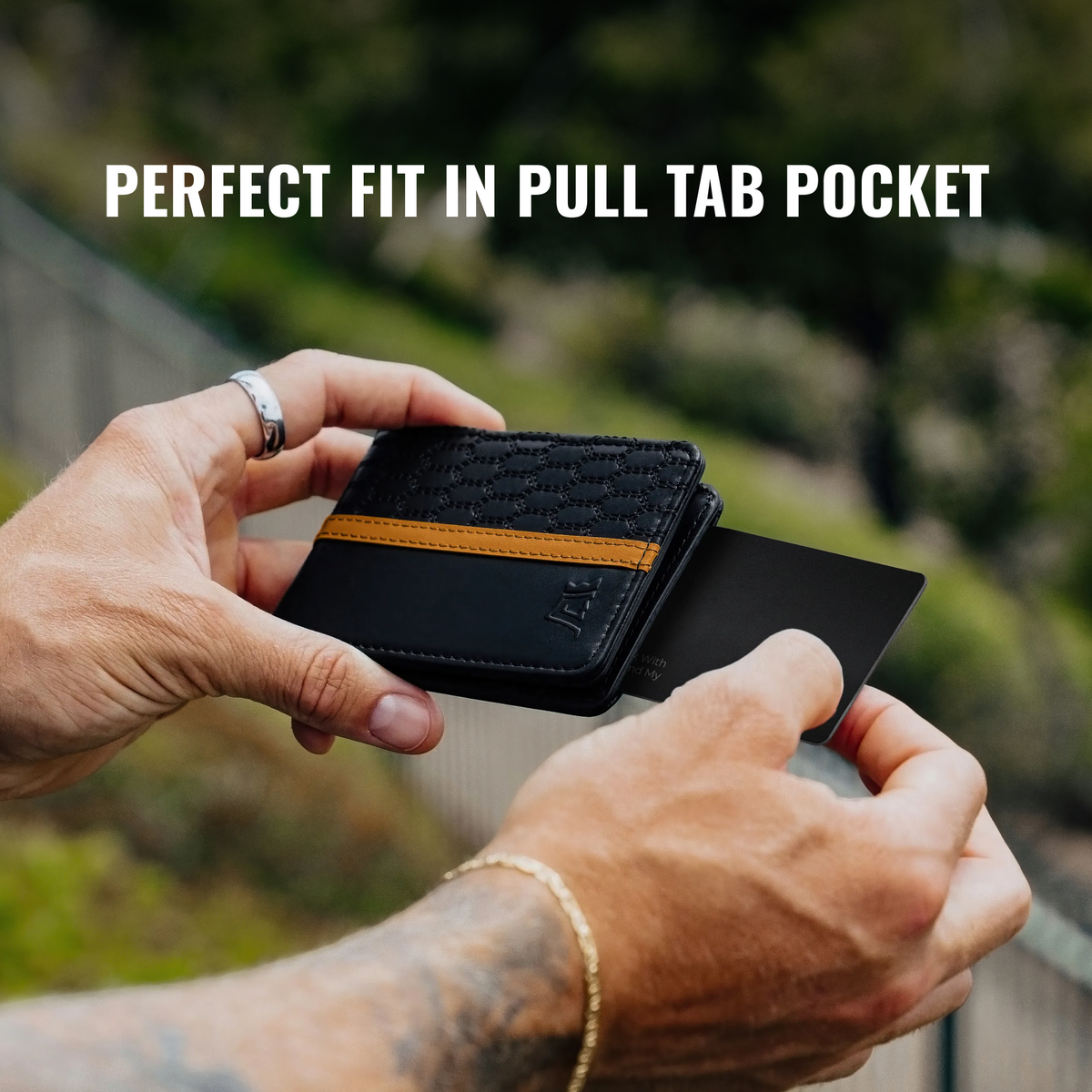 Tracker Card